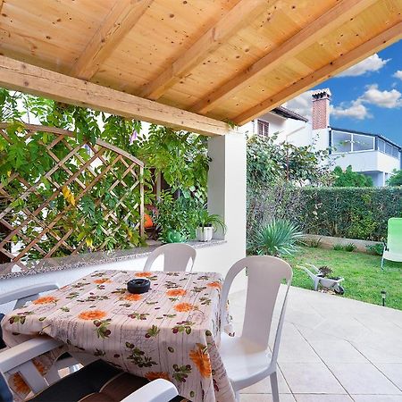 Apartment Snjezana 1064 Ρόβινι Εξωτερικό φωτογραφία