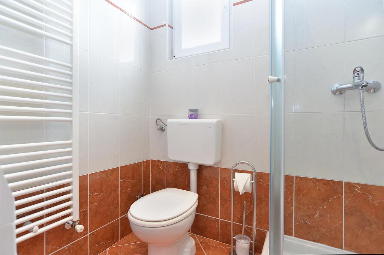 Apartment Snjezana 1064 Ρόβινι Εξωτερικό φωτογραφία