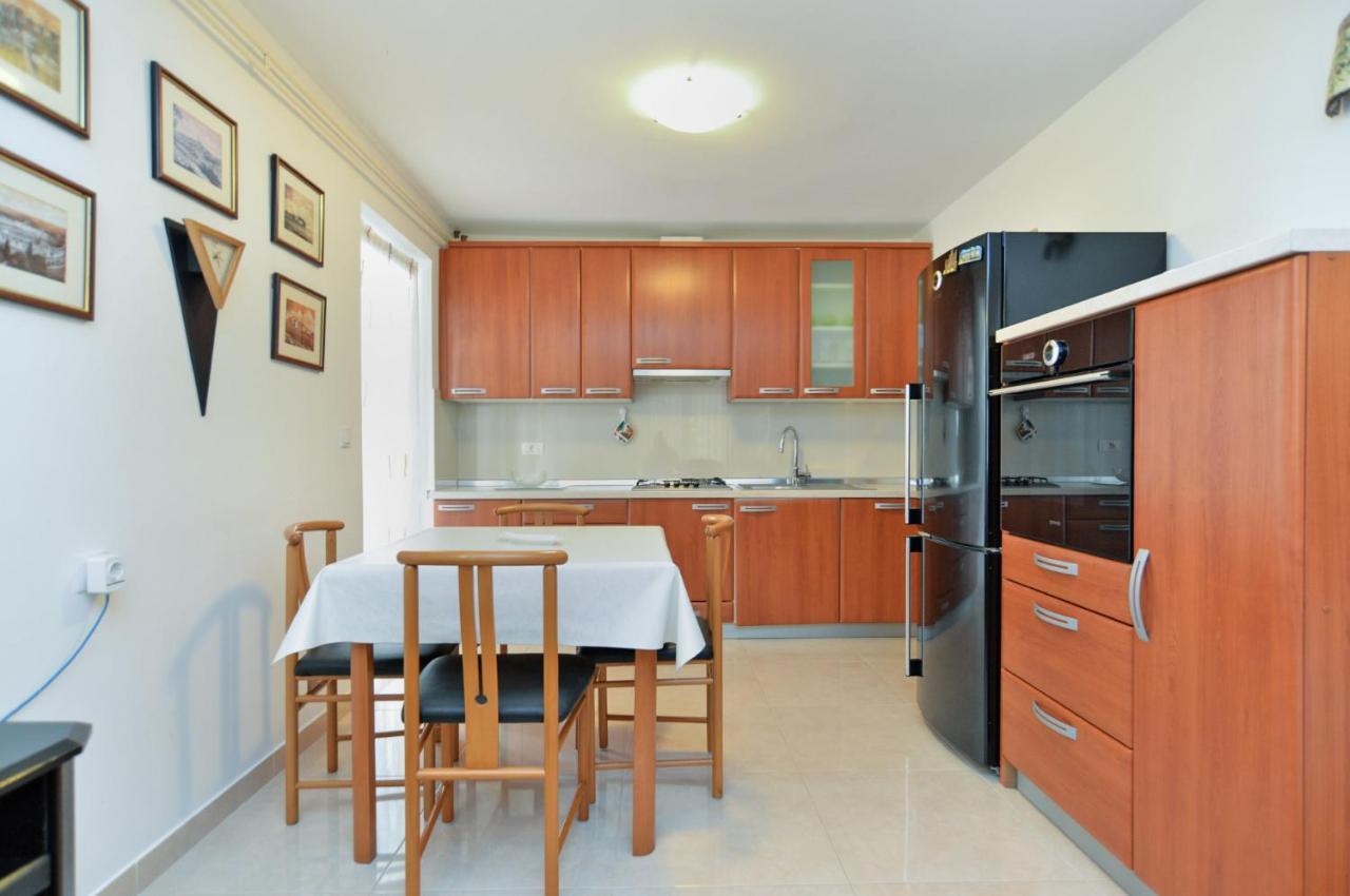 Apartment Snjezana 1064 Ρόβινι Εξωτερικό φωτογραφία