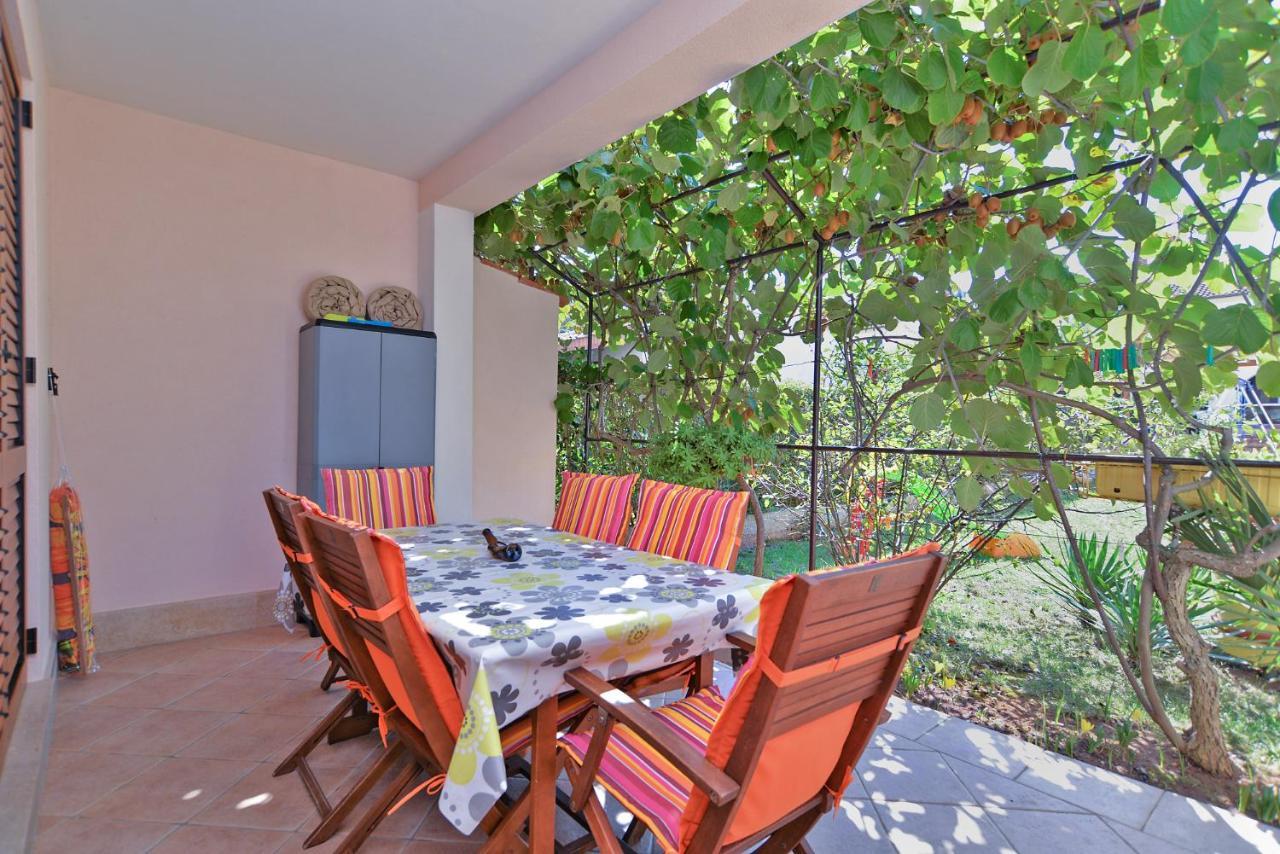 Apartment Snjezana 1064 Ρόβινι Εξωτερικό φωτογραφία