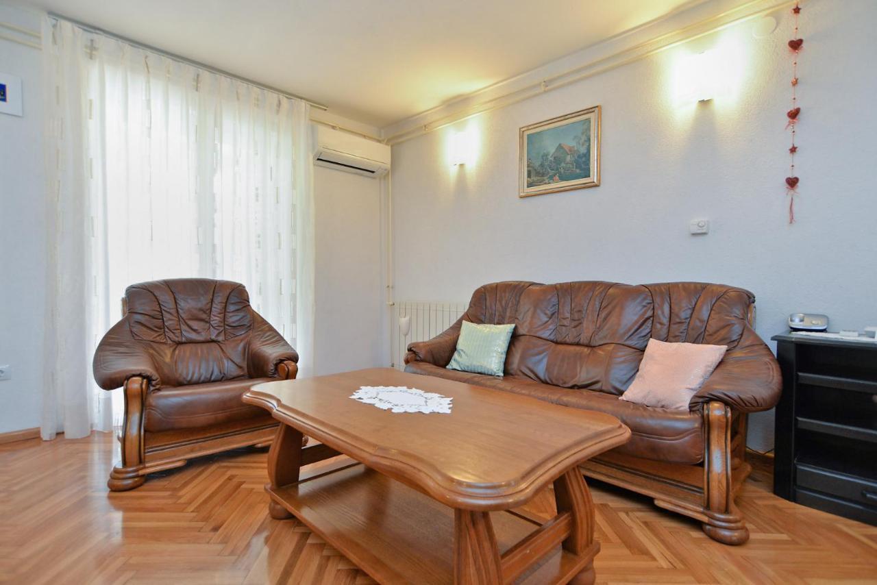 Apartment Snjezana 1064 Ρόβινι Εξωτερικό φωτογραφία
